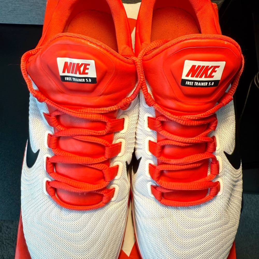 (Men’s 12) Nike Free Trainer 5.0 V5 shoes - Picture 3 of 5